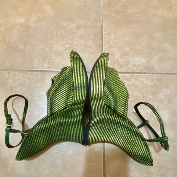 PRADA RARE VINTAGE 00 PRADA GREEN ILLUSION PRINT OPEN TOE WEDGE MULES sz 39 NWOT - Picture 10 of 12